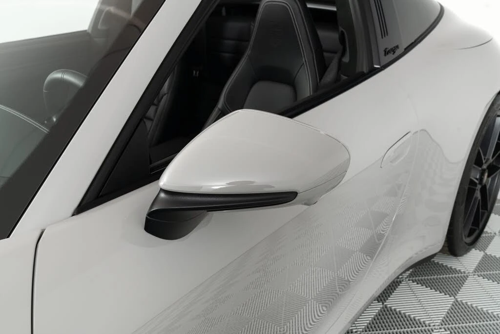 2025 Porsche 992 Targa 4 GTS - Image 14 of 31