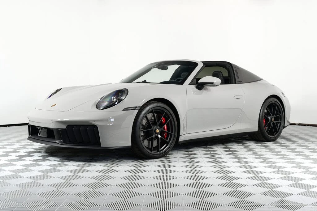 2025 Porsche 992 Targa 4 GTS - Image 7 of 31