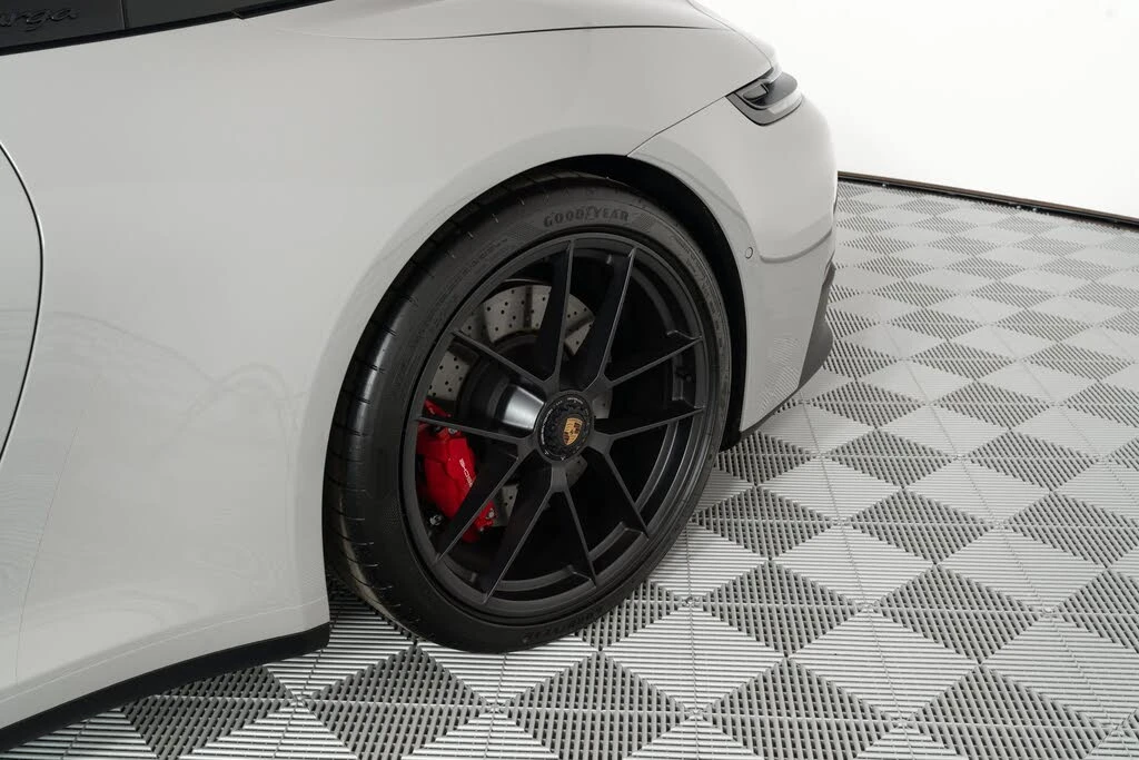 2025 Porsche 992 Targa 4 GTS - Image 16 of 31