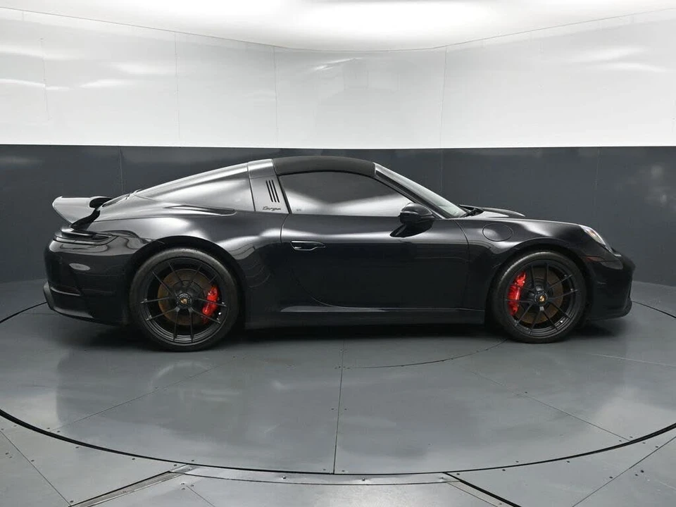 2025 Porsche 992 Targa 4 GTS - Image 9 of 31