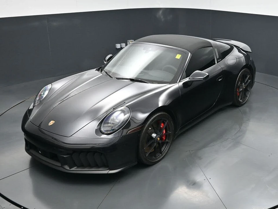 2025 Porsche 992 Targa 4 GTS - Image 12 of 31