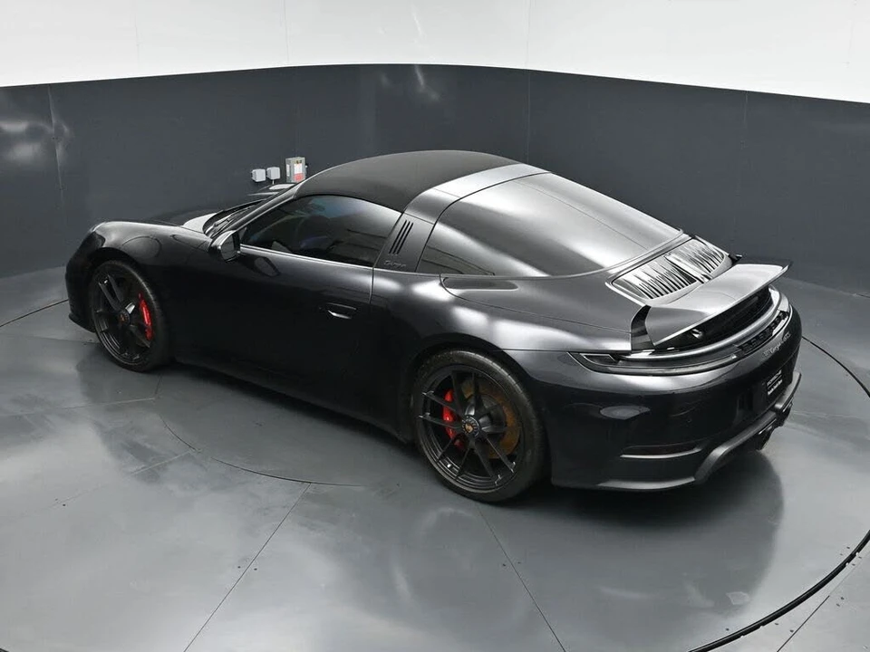 2025 Porsche 992 Targa 4 GTS - Image 14 of 31