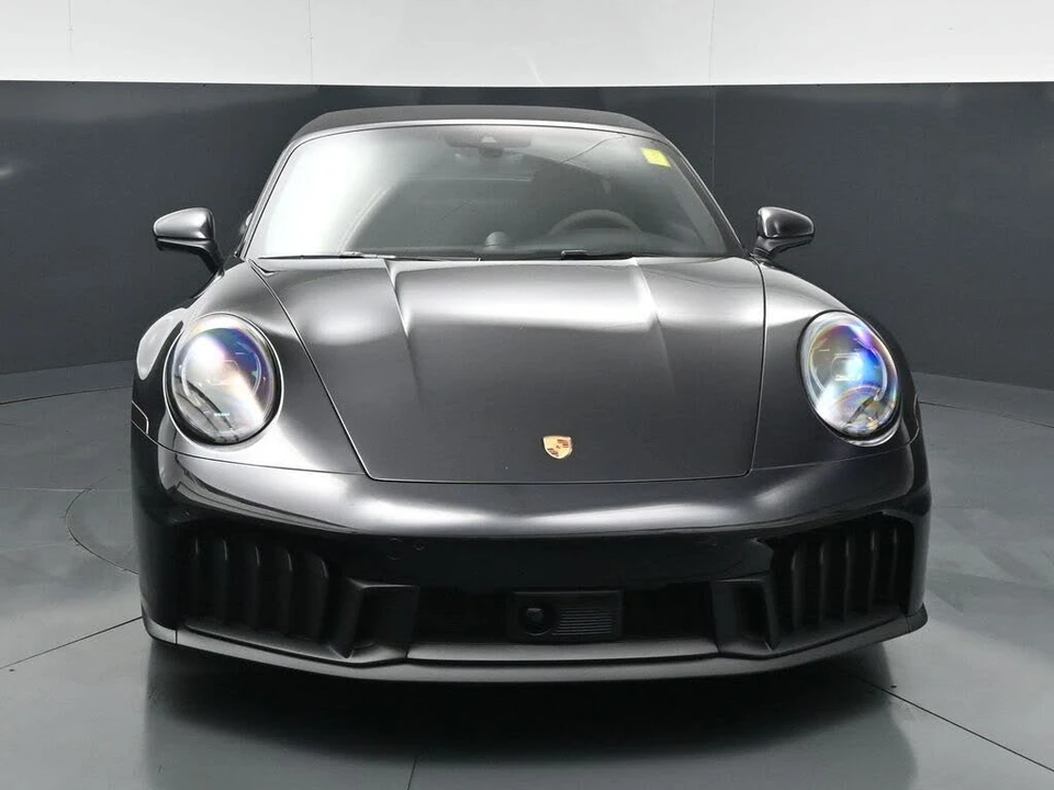 2025 Porsche 992 Targa 4 GTS - Image 11 of 31