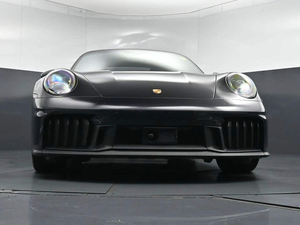2025 Porsche 992 Targa 4 GTS - Image 27 of 31