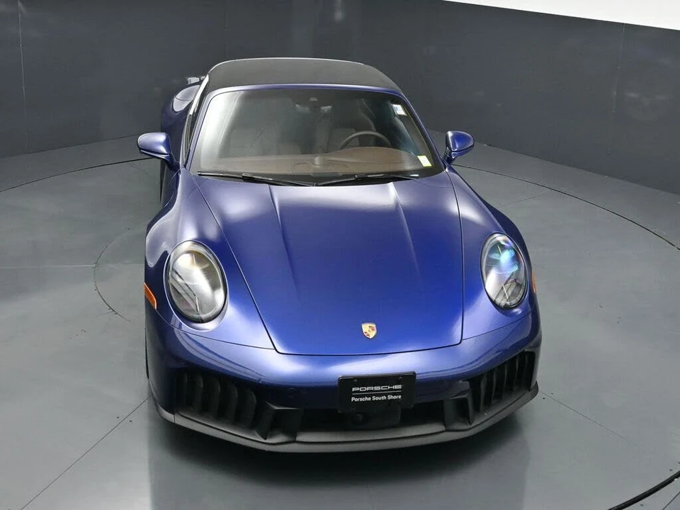 2025 Porsche 992 Targa 4 GTS - Image 22 of 31