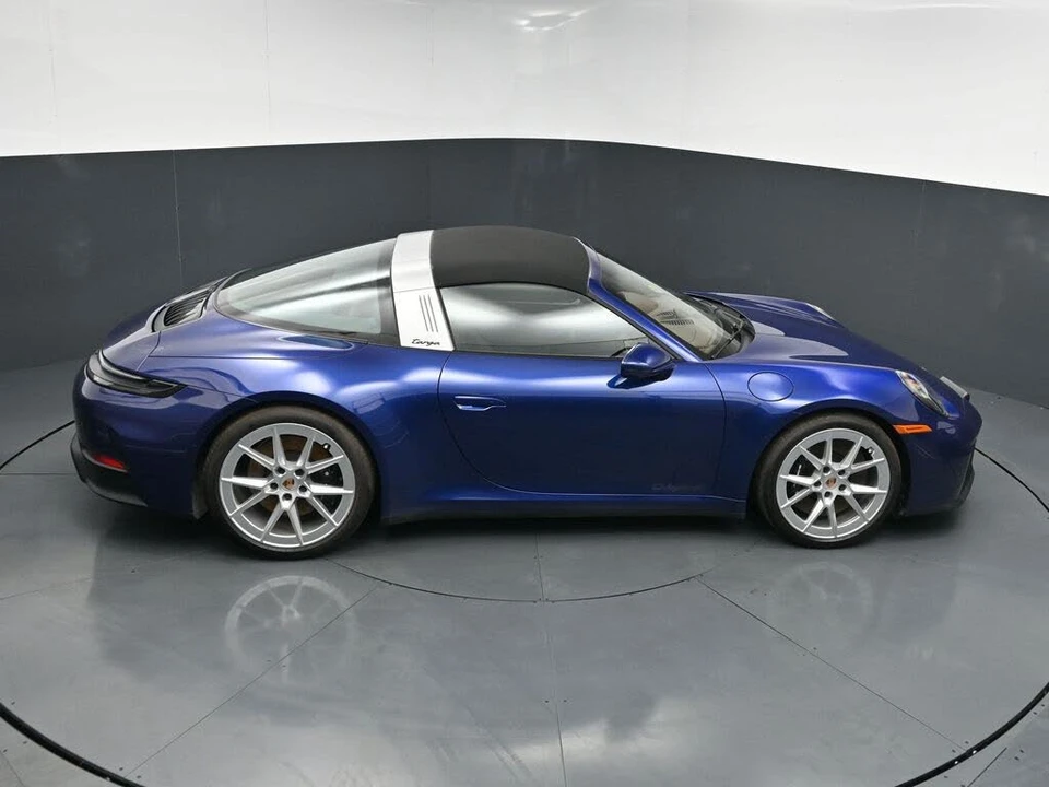 2025 Porsche 992 Targa 4 GTS - Image 20 of 31