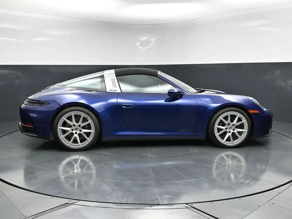 2025 Porsche 992 Targa 4 GTS - Image 12 of 31