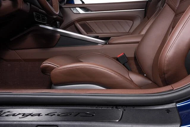 2025 Porsche 992 Targa 4 GTS - Image 19 of 31