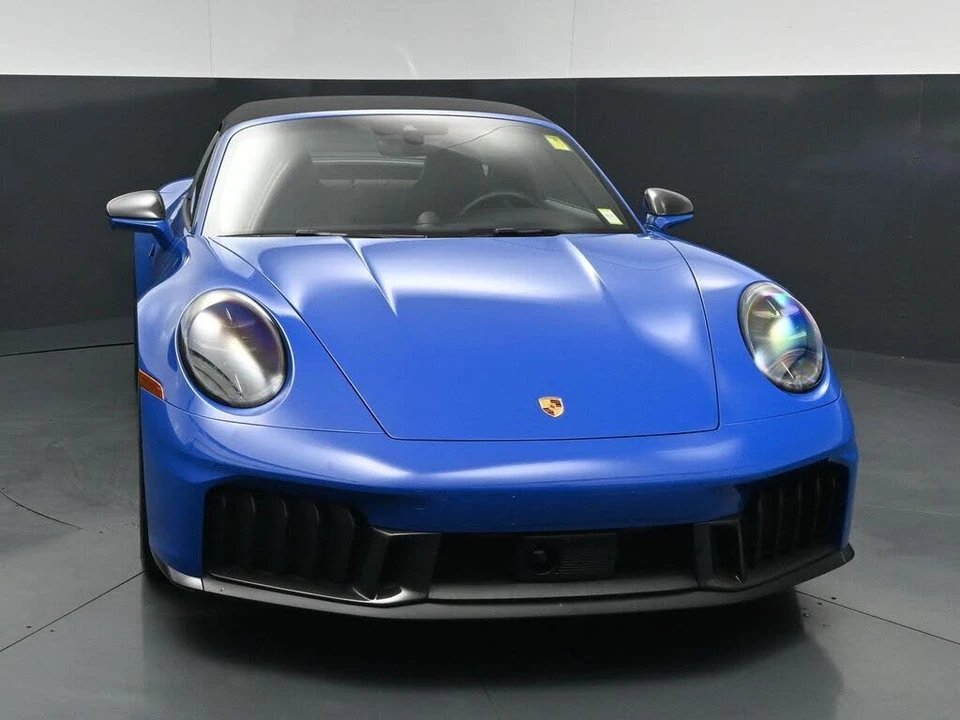 2025 Porsche 992 Targa 4 GTS - Image 15 of 31