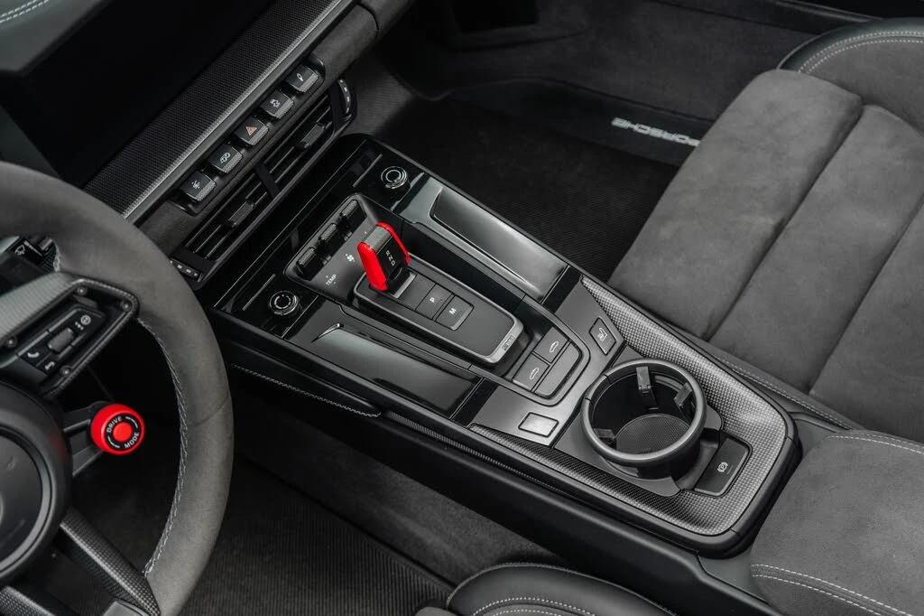2025 Porsche 992 Targa 4 GTS - Image 30 of 31