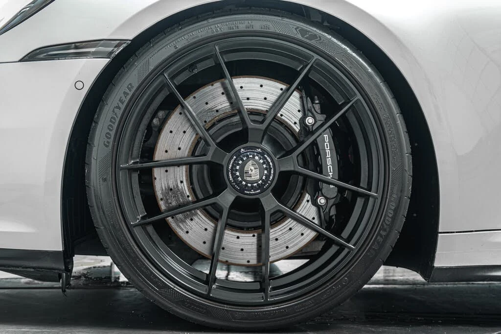 2025 Porsche 992 Targa 4 GTS - Image 10 of 31