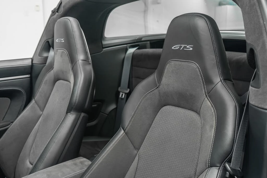 2025 Porsche 992 Targa 4 GTS - Image 26 of 31