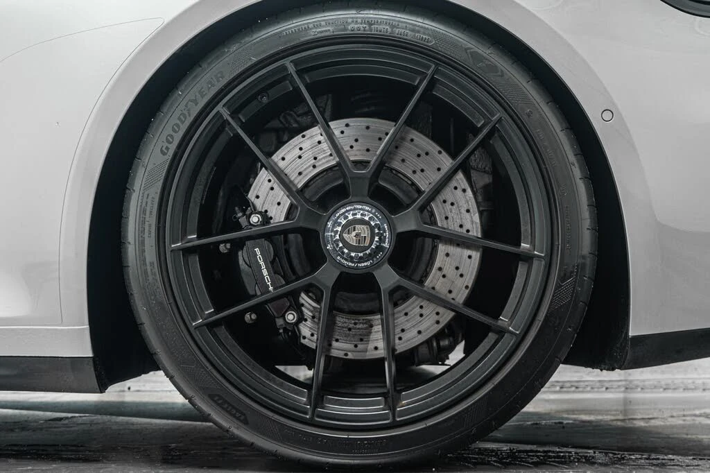 2025 Porsche 992 Targa 4 GTS - Image 11 of 31