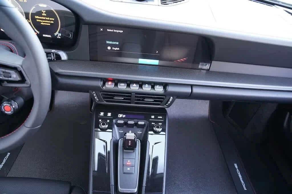 2025 Porsche 992 Targa 4 GTS - Image 21 of 31