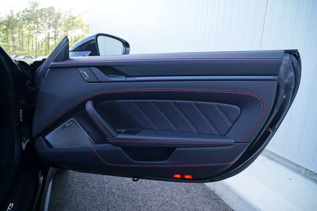 2025 Porsche 992 Targa 4 GTS - Image 16 of 31
