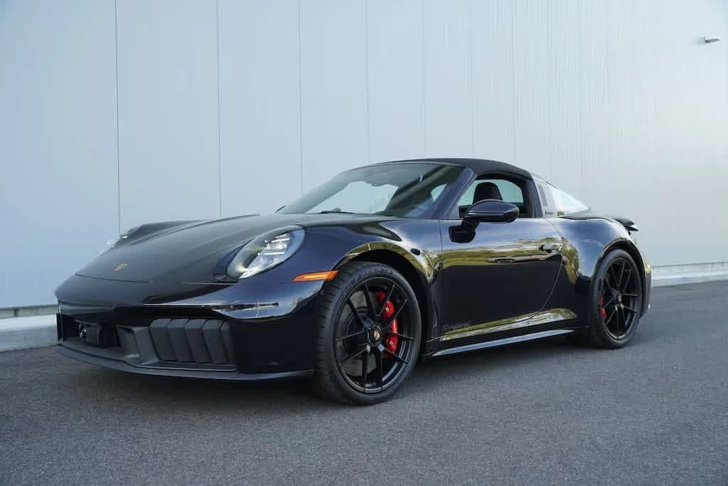 2025 Porsche 992 Targa 4 GTS - Image 12 of 31