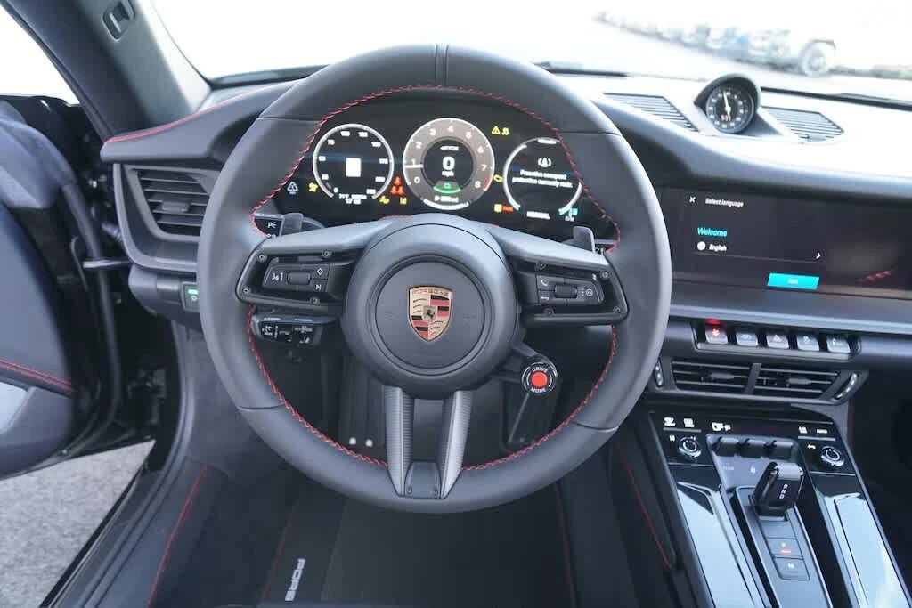2025 Porsche 992 Targa 4 GTS - Image 19 of 31