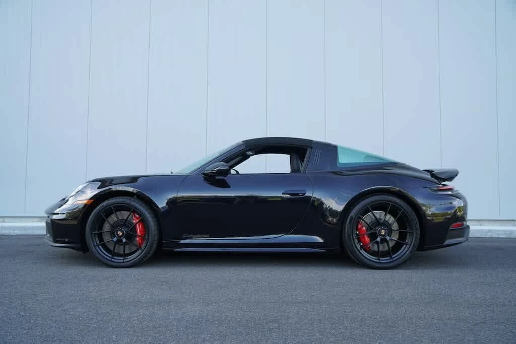 2025 Porsche 992 Targa 4 GTS - Image 11 of 31
