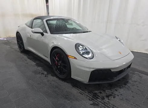 2025 Porsche 911 Targa 4 GTS Cabriolet AWD