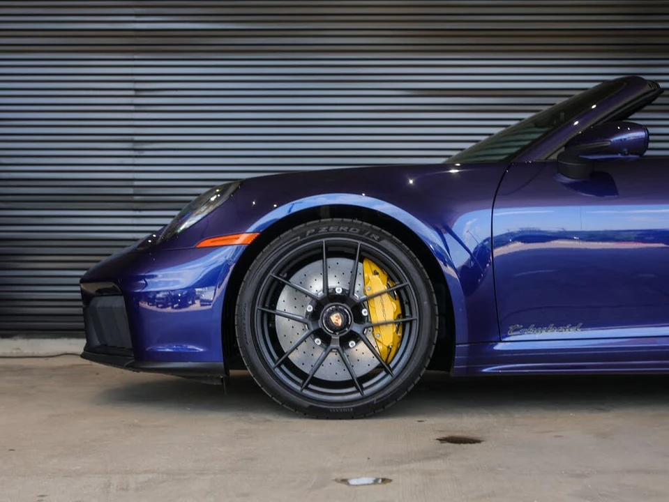 2025 Porsche 992 Targa 4 GTS - Image 13 of 31