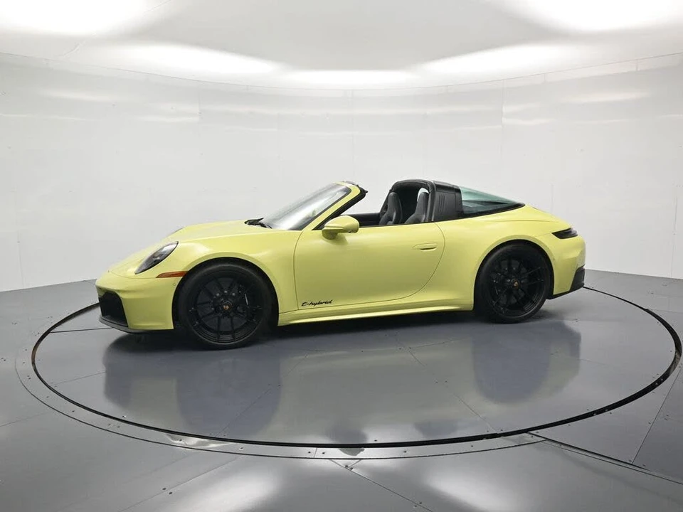 2025 Porsche 992 Targa 4 GTS - Image 2 of 31