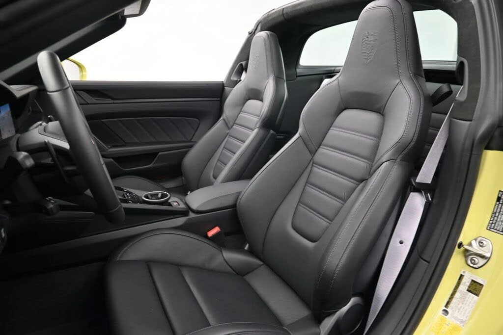 2025 Porsche 992 Targa 4 GTS - Image 5 of 31
