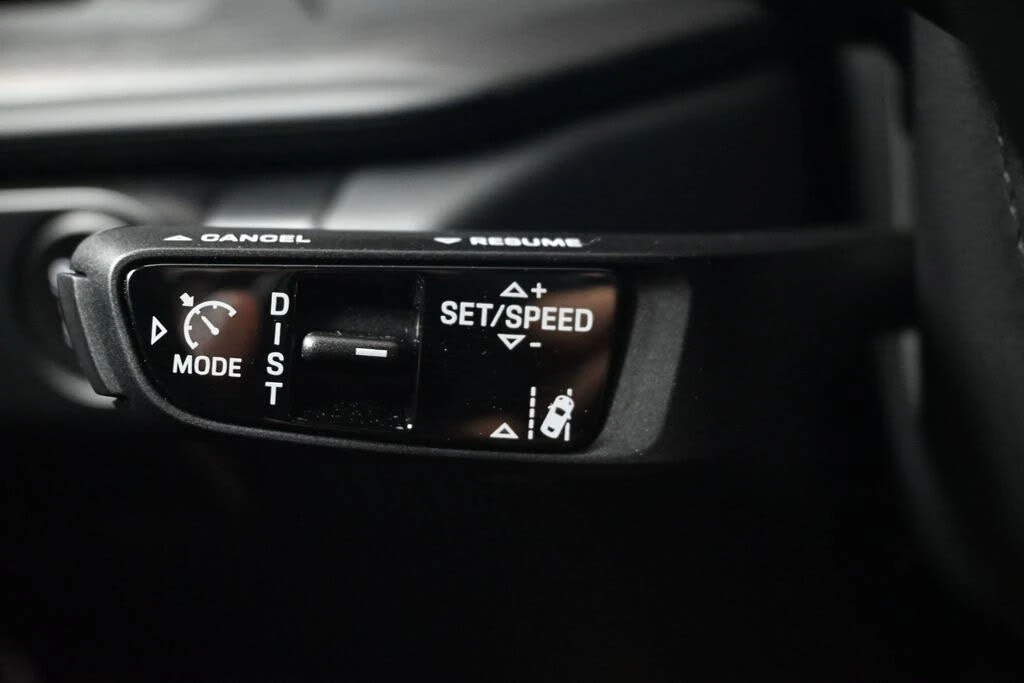 2025 Porsche 992 Targa 4 GTS - Image 25 of 31