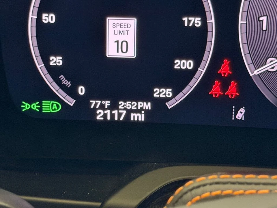 2025 Porsche 992 Targa 4 GTS - Image 22 of 27