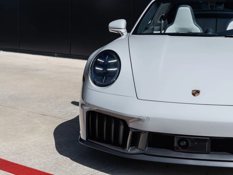2025 Porsche 992 Targa 4 GTS - Image 24 of 31