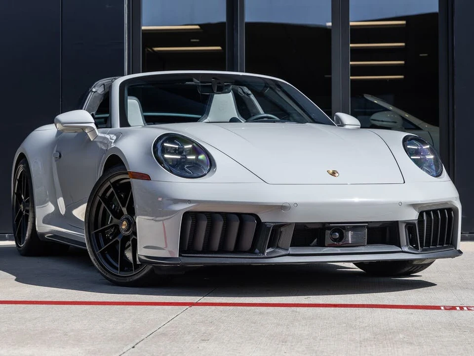 2025 Porsche 992 Targa 4 GTS - Image 6 of 31