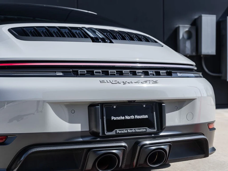 2025 Porsche 992 Targa 4 GTS - Image 14 of 31
