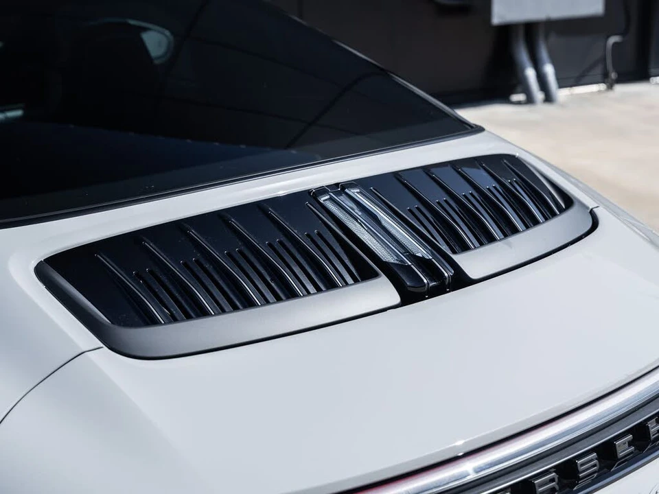 2025 Porsche 992 Targa 4 GTS - Image 17 of 31