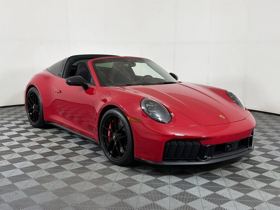 2025 Porsche 992 Targa 4 GTS - Image 7 of 29