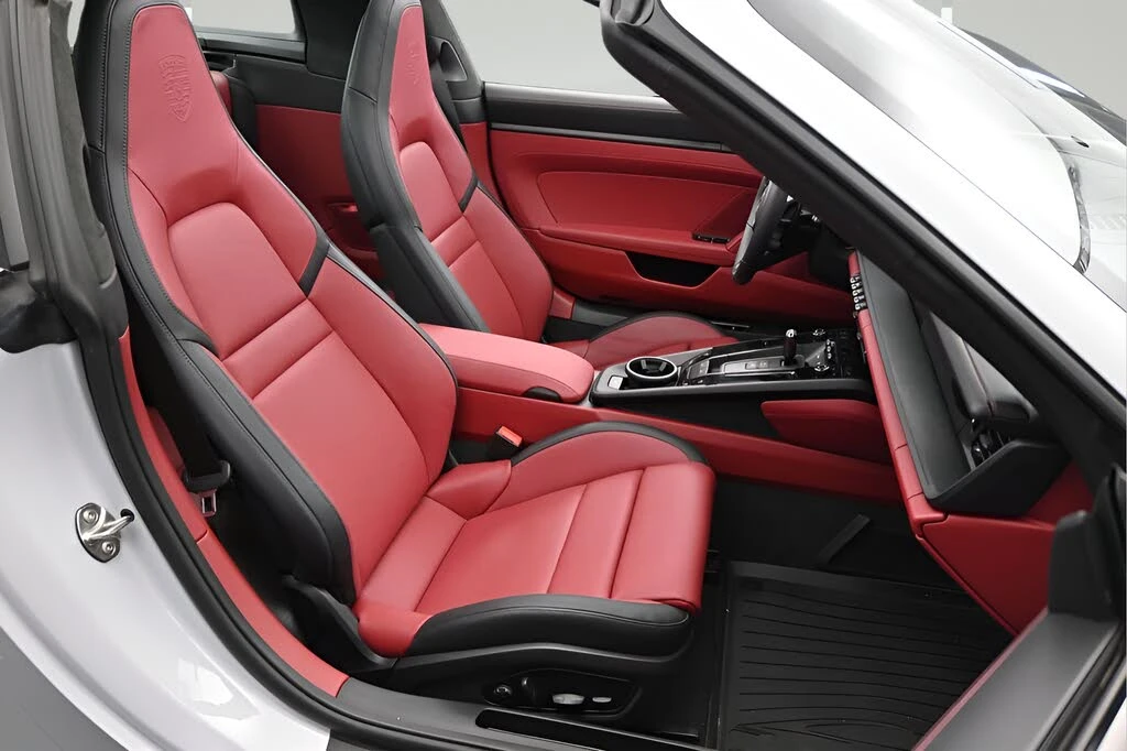 2025 Porsche 992 Targa 4 GTS - Image 12 of 31