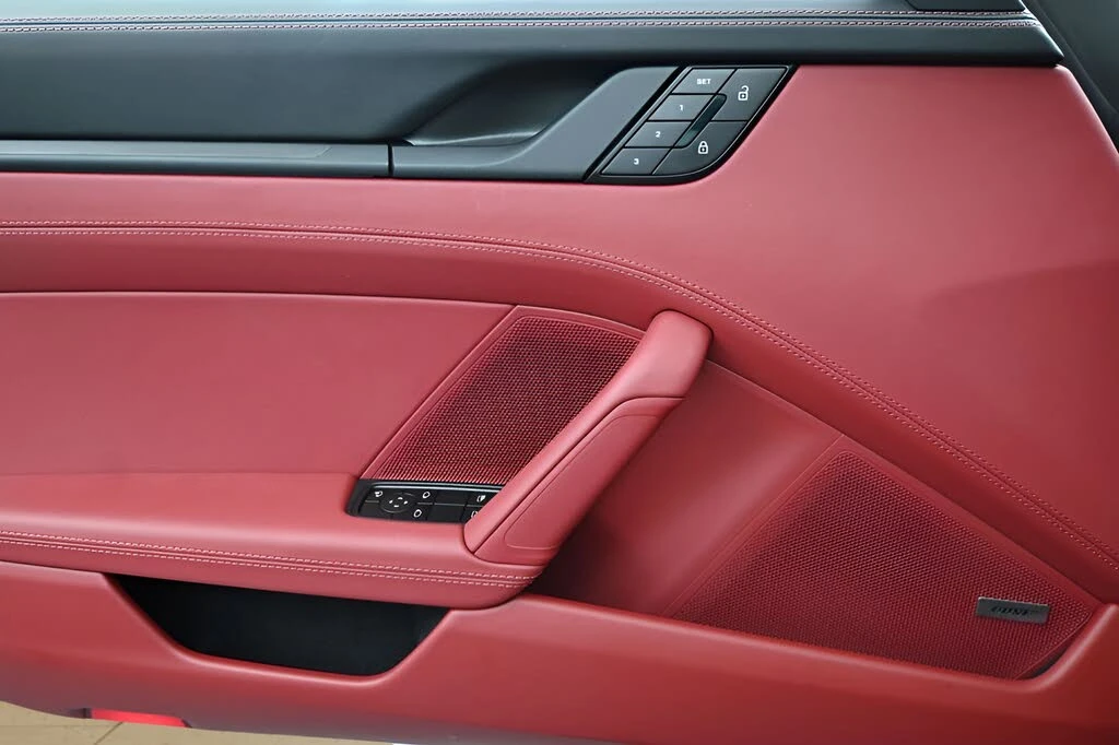 2025 Porsche 992 Targa 4 GTS - Image 14 of 31
