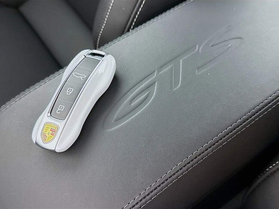 2025 Porsche 992 Targa 4 GTS - Image 23 of 31