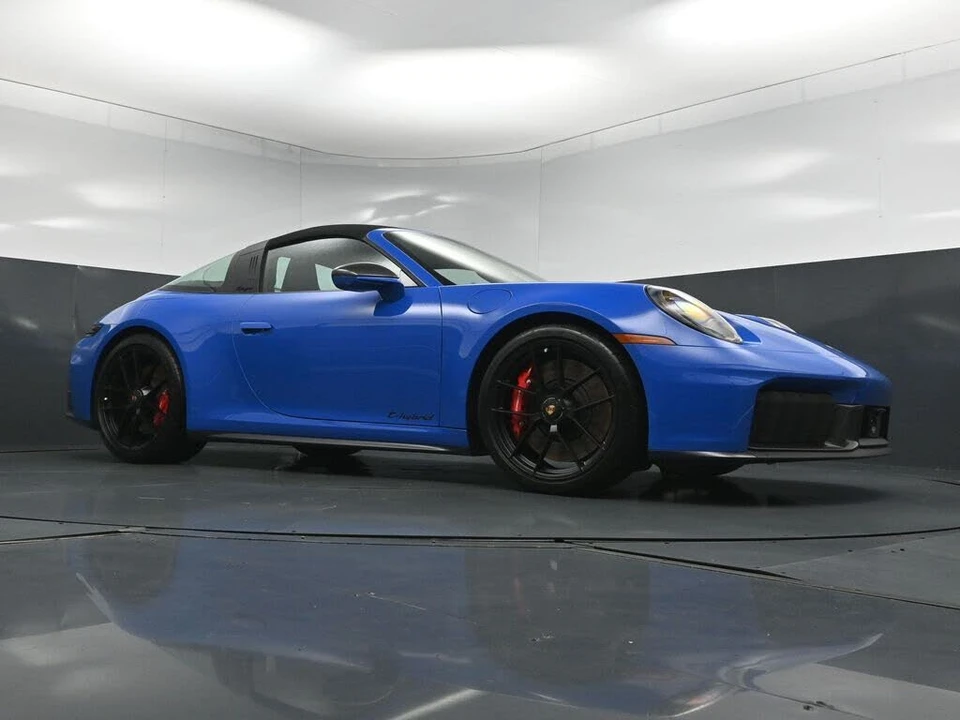 2025 Porsche 992 Targa 4 GTS - Image 30 of 31