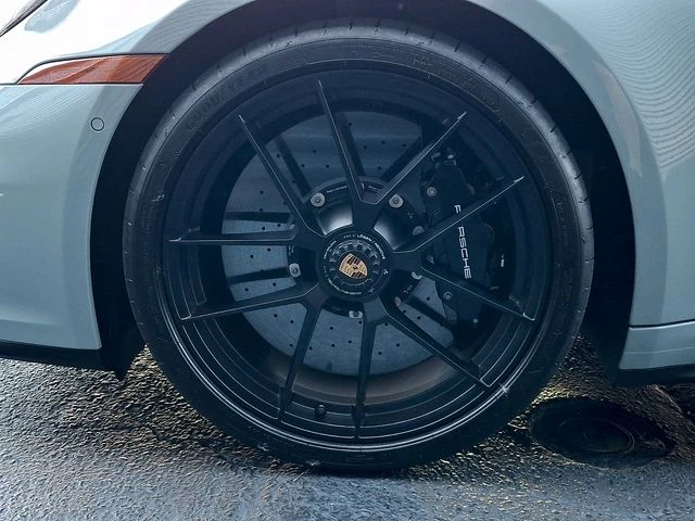 2025 Porsche 992 Targa 4 GTS - Image 15 of 31