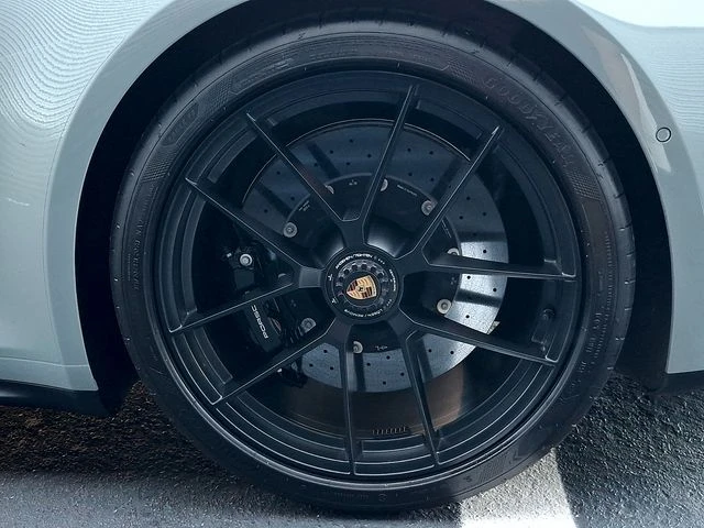 2025 Porsche 992 Targa 4 GTS - Image 14 of 31