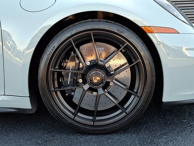 2025 Porsche 992 Targa 4 GTS - Image 12 of 31