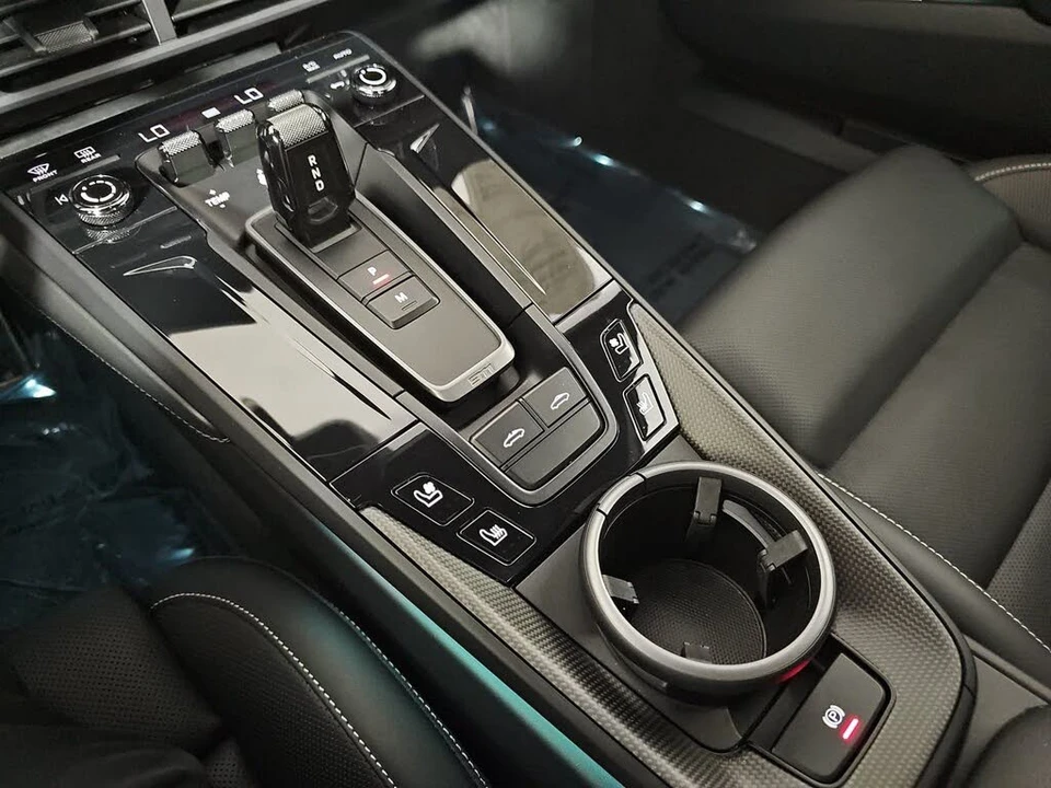 2025 Porsche 992 Targa 4 GTS - Image 21 of 31
