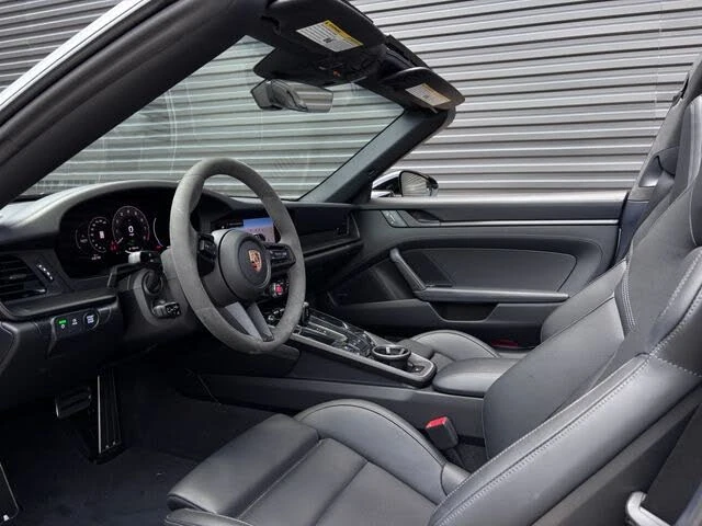 2025 Porsche 992 Targa 4 GTS - Image 5 of 6