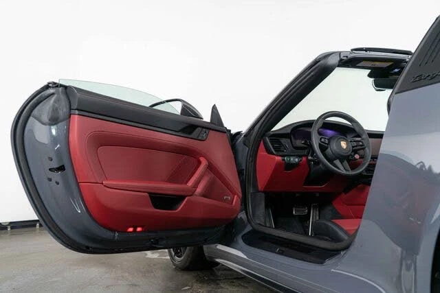 2025 Porsche 992 Targa 4 GTS - Image 14 of 31