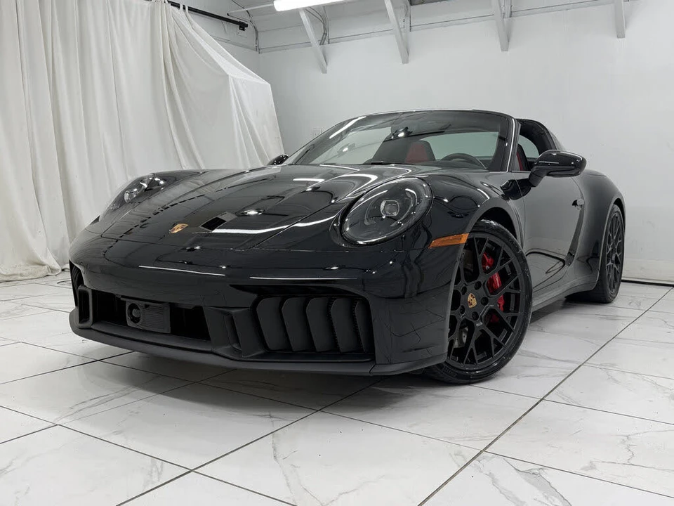 2025 Porsche 992 Targa 4 GTS - Image 9 of 31