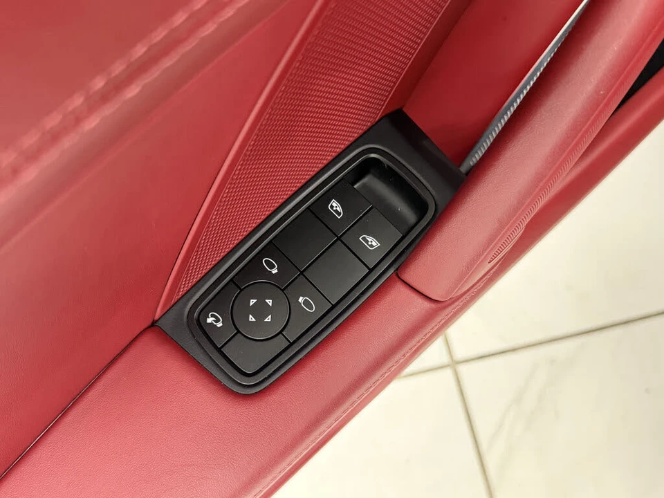 2025 Porsche 992 Targa 4 GTS - Image 27 of 31