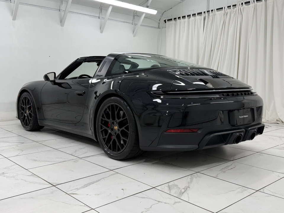 2025 Porsche 992 Targa 4 GTS - Image 15 of 31