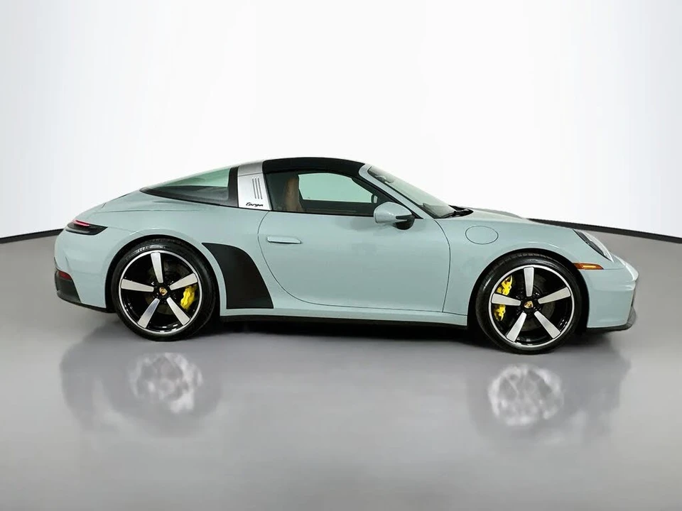 2025 Porsche 992 Targa 4 GTS - Image 4 of 31