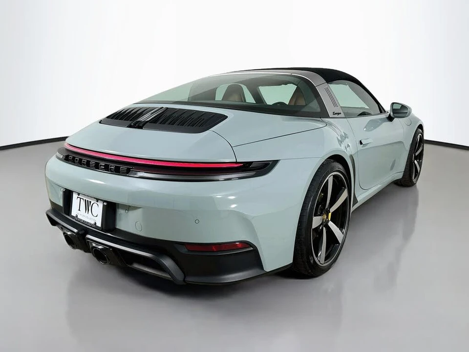2025 Porsche 992 Targa 4 GTS - Image 5 of 31