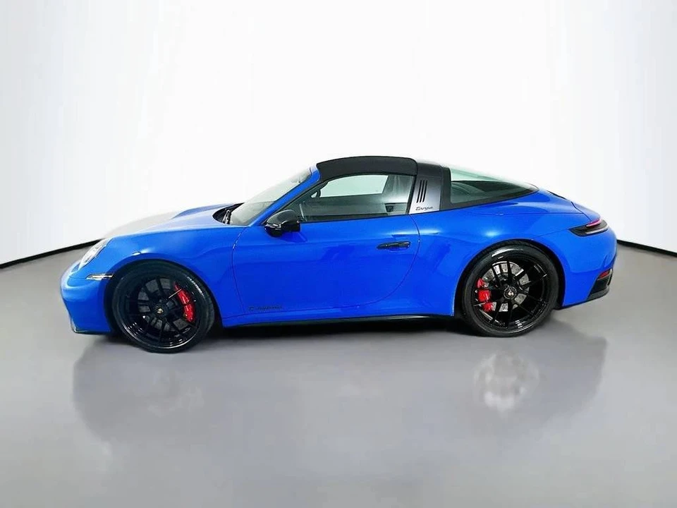 2025 Porsche 992 Targa 4 GTS - Image 2 of 4