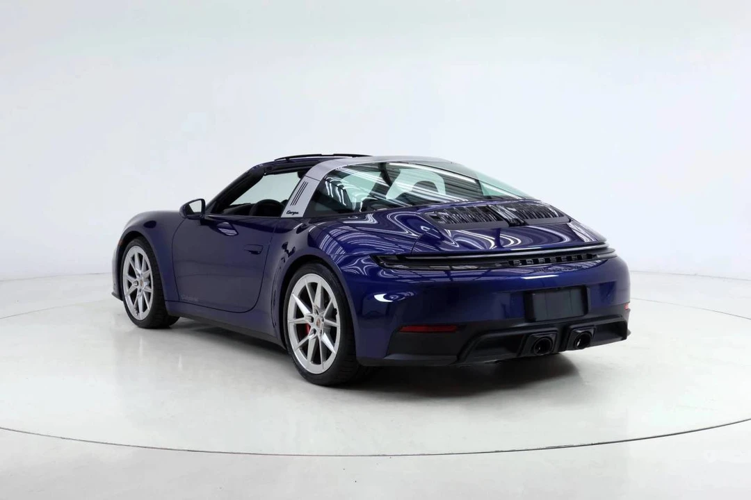 2025 Porsche 992 Targa 4 GTS - Image 3 of 5